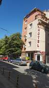 hotel_img