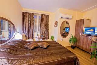 Отель Hotel Color Варна Двухместный номер с 1 кроватью или 2 отдельными кроватями-3