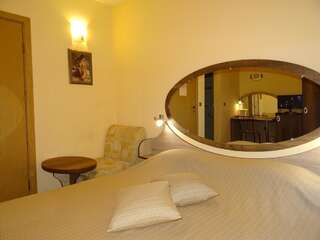 Отель Hotel Color Варна Двухместный номер с 1 кроватью или 2 отдельными кроватями-77