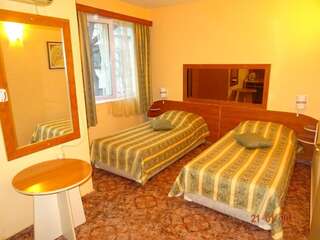 Отель Hotel Color Варна Двухместный номер с 1 кроватью или 2 отдельными кроватями-59