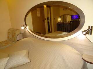 Отель Hotel Color Варна Двухместный номер с 1 кроватью или 2 отдельными кроватями-69